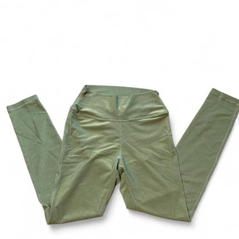 WeWoreWhat lemon green Ribbed High-Waisted Leggings